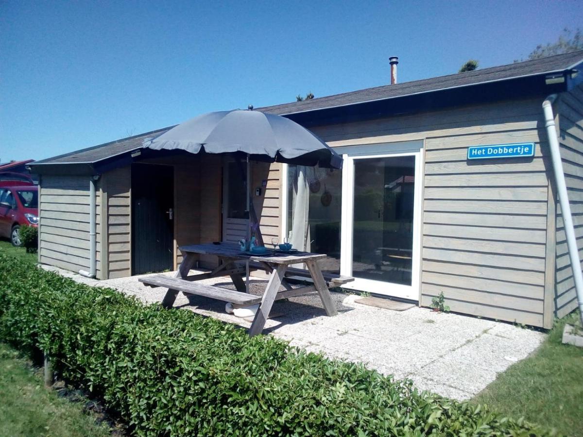 Het Dobbertje, Charmant Houten Huisje Sint Maartensvlotbrug Экстерьер фото